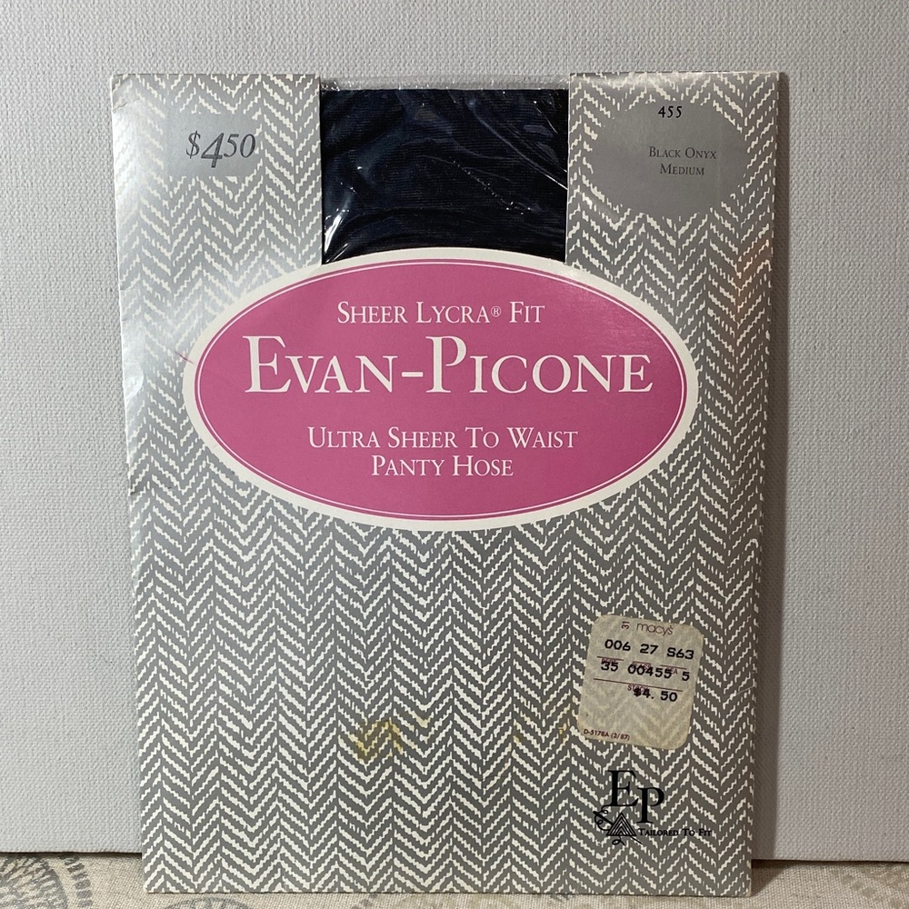 Evan Picone Sheer Lycra Ultra Sheer to Waist Black Onyx Pantyhose Medium VTG NEW